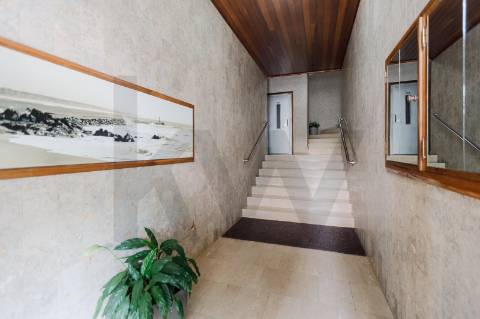 Arrendamento T2+1 com Vista Mar, Garagem e Mobilado – Vila do Conde