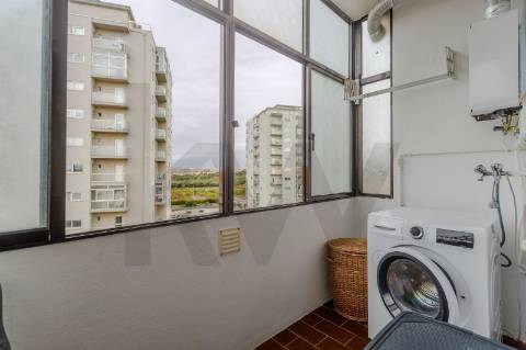 Arrendamento T2+1 com Vista Mar, Garagem e Mobilado – Vila do Conde