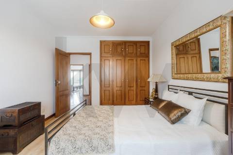 Arrendamento T2+1 com Vista Mar, Garagem e Mobilado – Vila do Conde