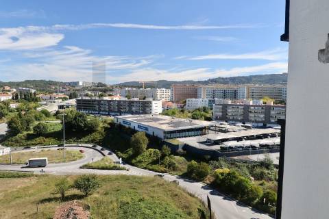 Apartamento T3 C/ Excelente Luminosidade Braga - Centro 