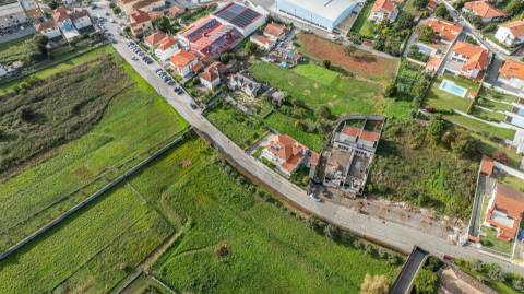 Moradia T4+1 - Afife - Viana do Castelo