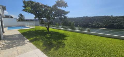 Moradia de Luxo; Vistas privilegiadas Rio Douro; Gondomar