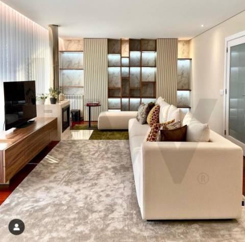 Moradia de Luxo; Vistas privilegiadas Rio Douro; Gondomar