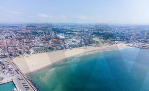 Acorde com o Douro aos Seus Pés – Moradia T4 de luxo com Piscina e Vista desafogada de Rio