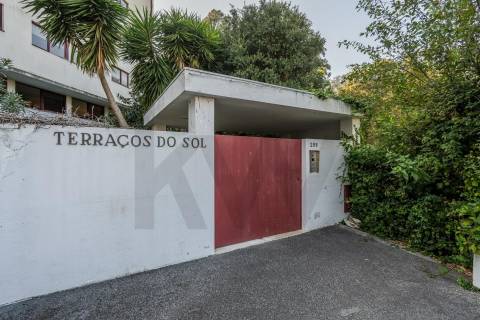 T4 em Condomínio Fechado num ambiente de Conforto e Exclusividade - Matosinhos