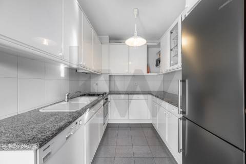 T4 em Condomínio Fechado num ambiente de Conforto e Exclusividade - Matosinhos