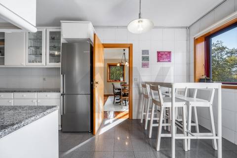 T4 em Condomínio Fechado num ambiente de Conforto e Exclusividade - Matosinhos