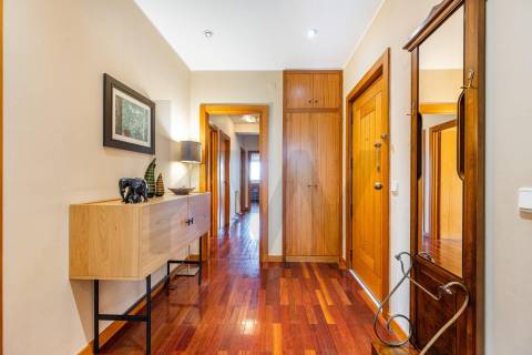 T4 em Condomínio Fechado num ambiente de Conforto e Exclusividade - Matosinhos