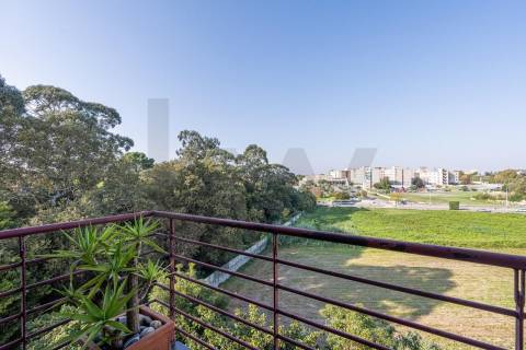 T4 em Condomínio Fechado num ambiente de Conforto e Exclusividade - Matosinhos