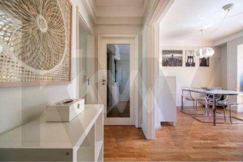 Excelente apartamento T2, na 2 ª linha mar - Foz 