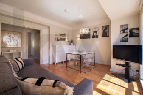 Excelente apartamento T2, na 2 ª linha mar - Foz 