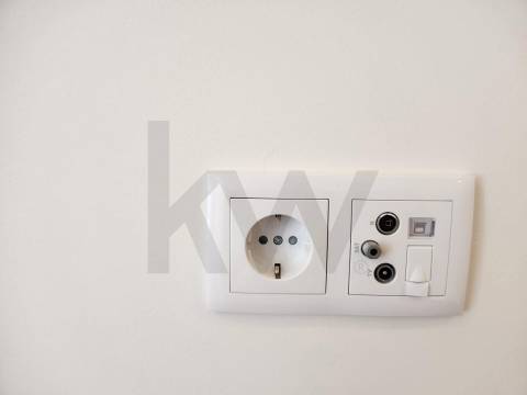 Óptimo T4 renovado Pinheiro Manso, Av da Boavista