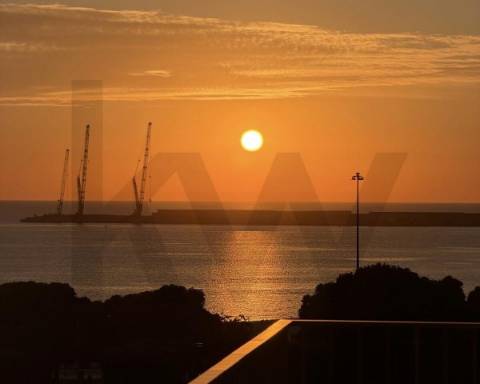 FANTÁSTICO APARTAMENTO T2 DE LUXO EM MATOSINHOS SUL