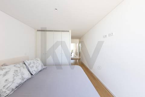 FANTÁSTICO APARTAMENTO T2 DE LUXO EM MATOSINHOS SUL