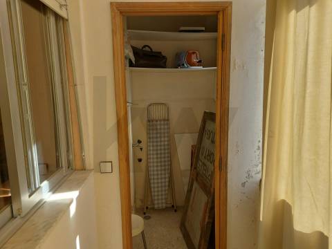 Apartamento T2 em Ermesinde com 104  m2,garagem BOX e varanda