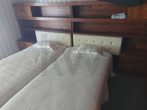 Apartamento T2 em Ermesinde com 104  m2,garagem BOX e varanda