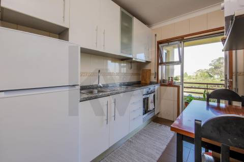 APARTAMENTO T1+1 VILAR DE ANDORINHO (GAIA)