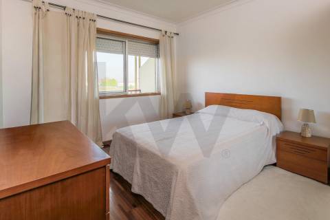 APARTAMENTO T1+1 VILAR DE ANDORINHO (GAIA)