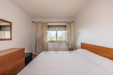 APARTAMENTO T1+1 VILAR DE ANDORINHO (GAIA)