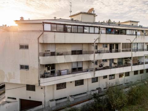 APARTAMENTO T1+1 VILAR DE ANDORINHO (GAIA)