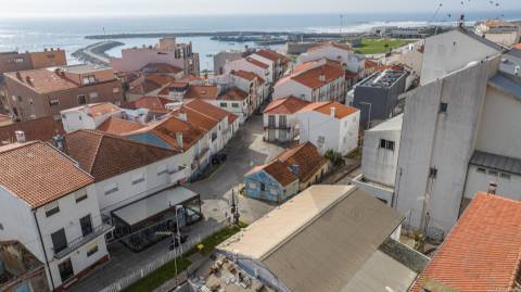 Pequena moradia de praia - Vila Praia de Âncora