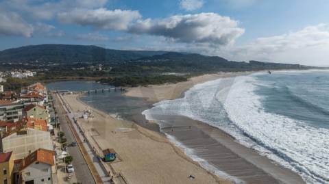 Pequena moradia de praia - Vila Praia de Âncora
