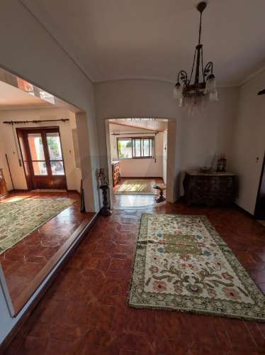 moradia isolada cheia de personalidade!