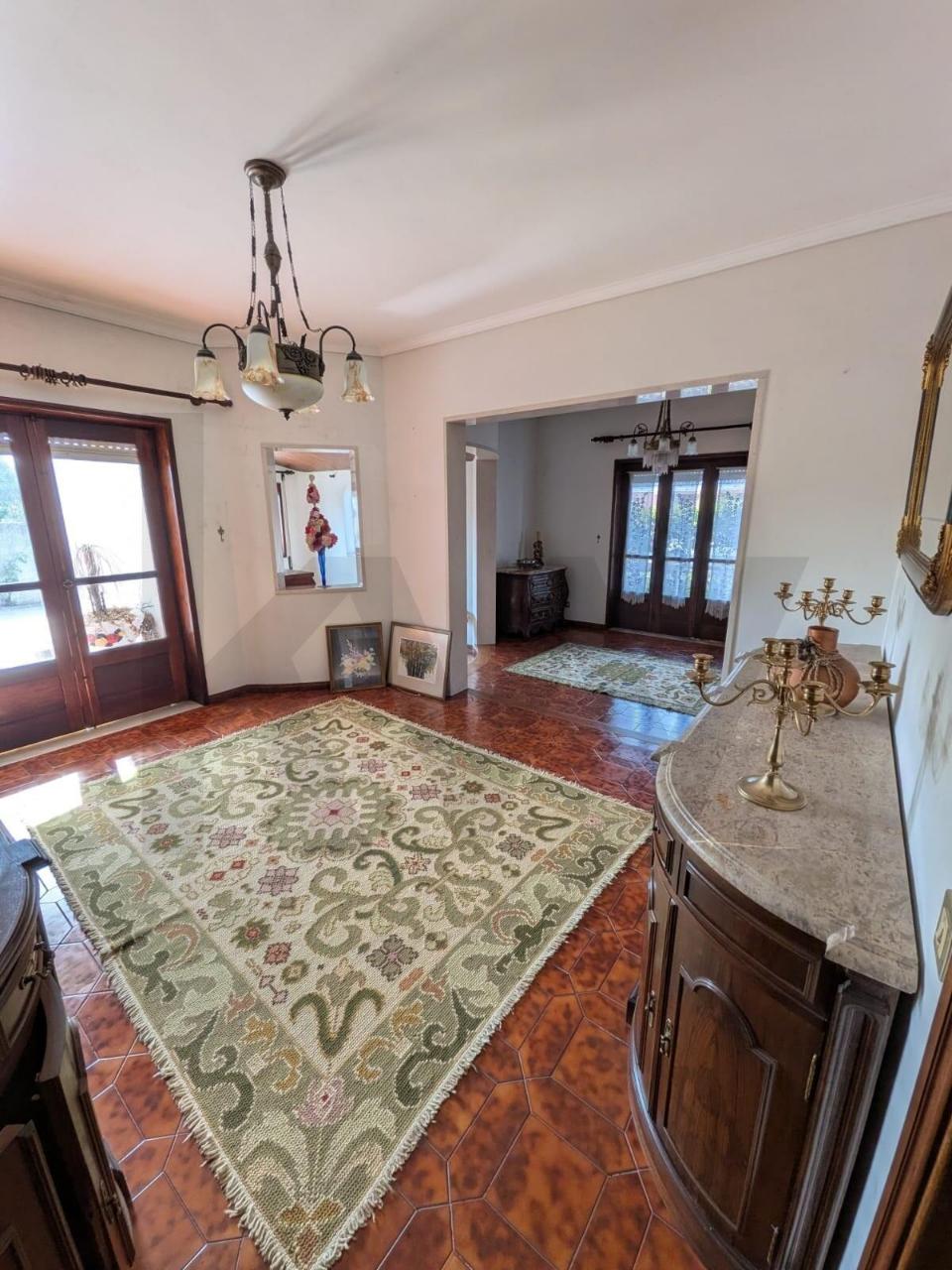 moradia isolada cheia de personalidade!