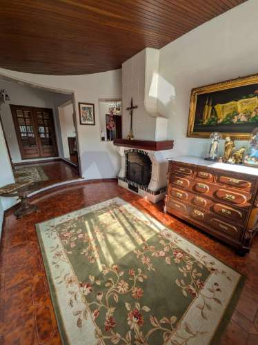 moradia isolada cheia de personalidade!