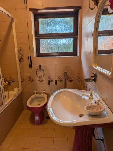 moradia isolada cheia de personalidade!