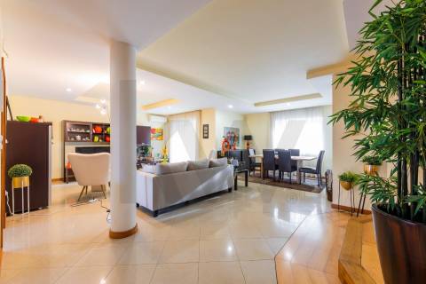 Moradia T4 Unifamiliar em São Pedro d´Este - Braga