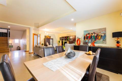 Moradia T4 Unifamiliar em São Pedro d´Este - Braga