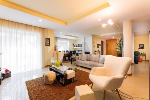 Moradia T4 Unifamiliar em São Pedro d´Este - Braga