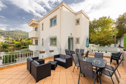 Moradia T4 Unifamiliar em São Pedro d´Este - Braga