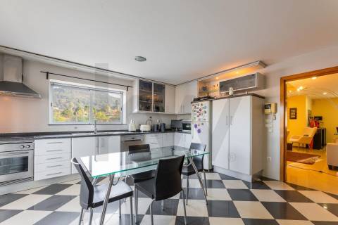 Moradia T4 Unifamiliar em São Pedro d´Este - Braga
