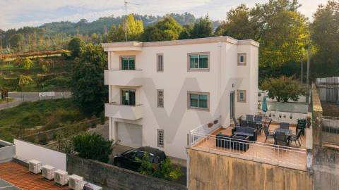 Moradia T4 Unifamiliar em São Pedro d´Este - Braga