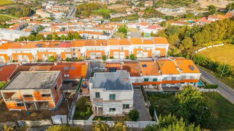 Moradia T4 Unifamiliar em São Pedro d´Este - Braga