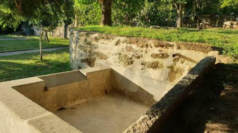 Moradia T3 com Terreno de 1.300 m2 em Grijó