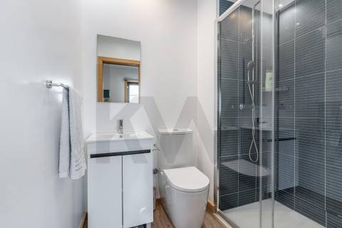 Moradia T3 com Terreno de 1.300 m2 em Grijó