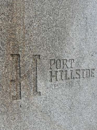 T2 de Luxo no  Porthillside Residence  condomínio fechado 