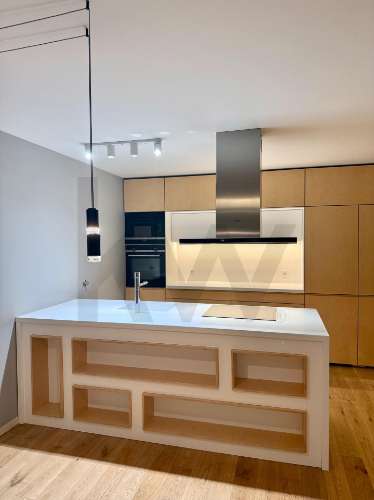 T2 de Luxo no  Porthillside Residence  condomínio fechado 