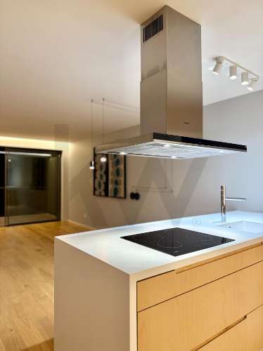 T2 de Luxo no  Porthillside Residence  condomínio fechado 