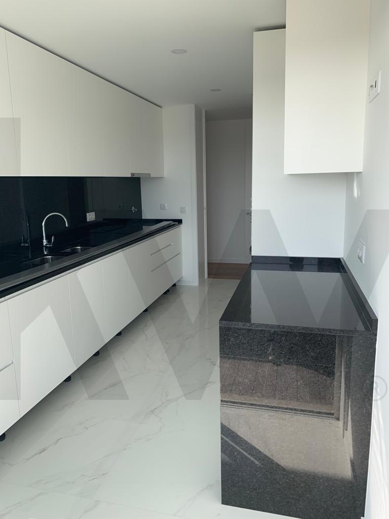 💎 Exclusividade e Prestígio: O Seu T4 de Sonho no Náutilus Parque, Matosinhos Sul 🌊🌳