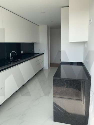 💎 Exclusividade e Prestígio: O Seu T4 de Sonho no Náutilos Parque, Matosinhos Sul 🌊🌳