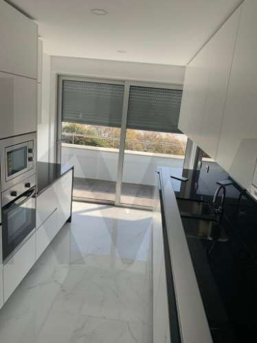 💎 Exclusividade e Prestígio: O Seu T4 de Sonho no Náutilos Parque, Matosinhos Sul 🌊🌳