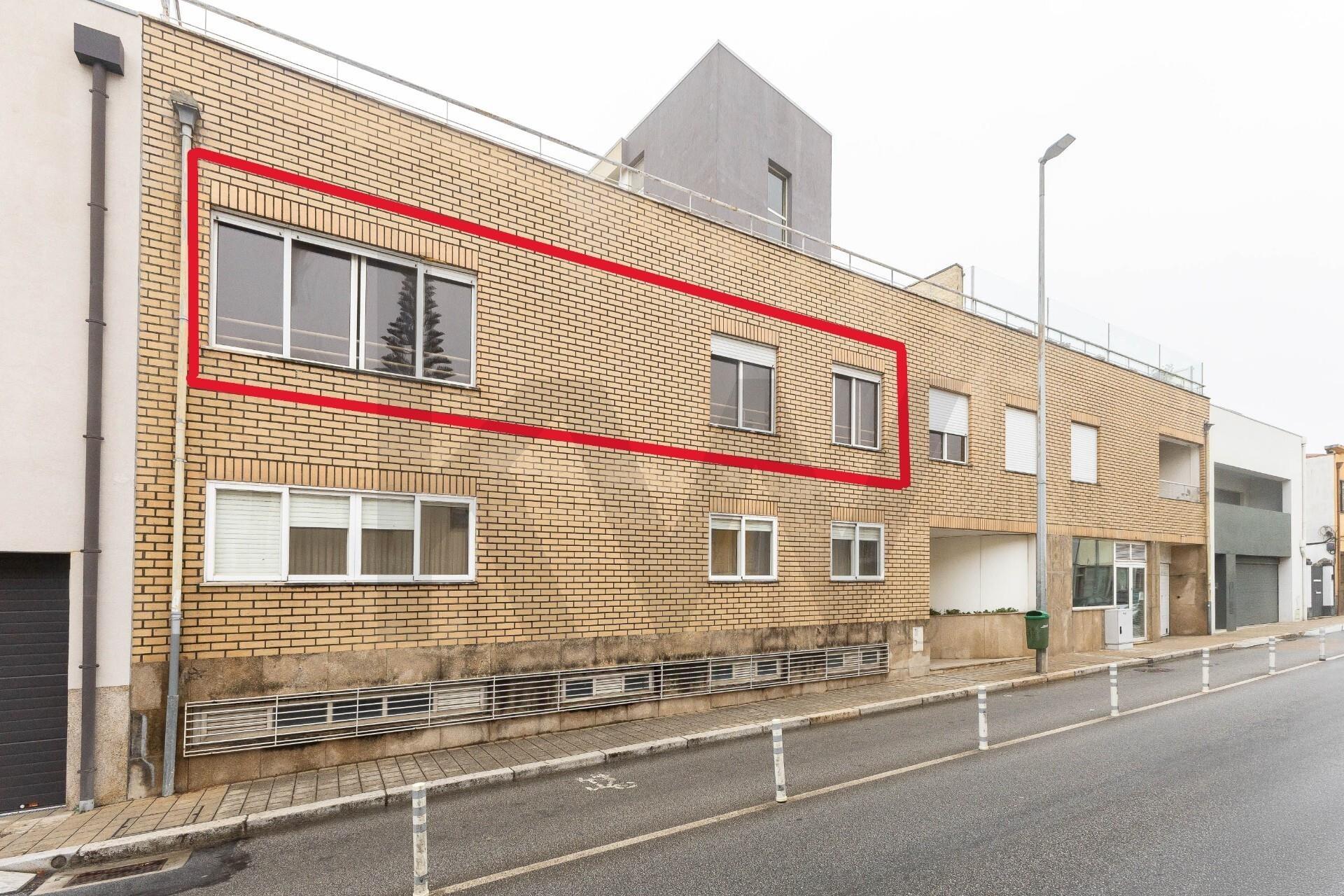 APARTAMENTO T2 PARA ARRENDAMENTO - CARVALHIDO - PORTO