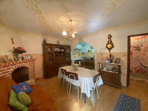 Quinta em Quintas da Torre – Rapoula, Fundão 