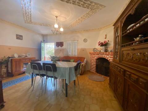 Quinta em Quintas da Torre – Rapoula, Fundão 