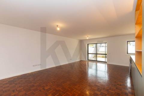 Fantástico T3 situado em zona Premium de Matosinhos