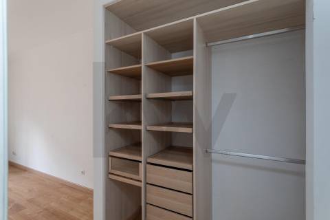 T2 na Quinta da Beloura | Acesso Direto do Terraço para Jardim e Piscina